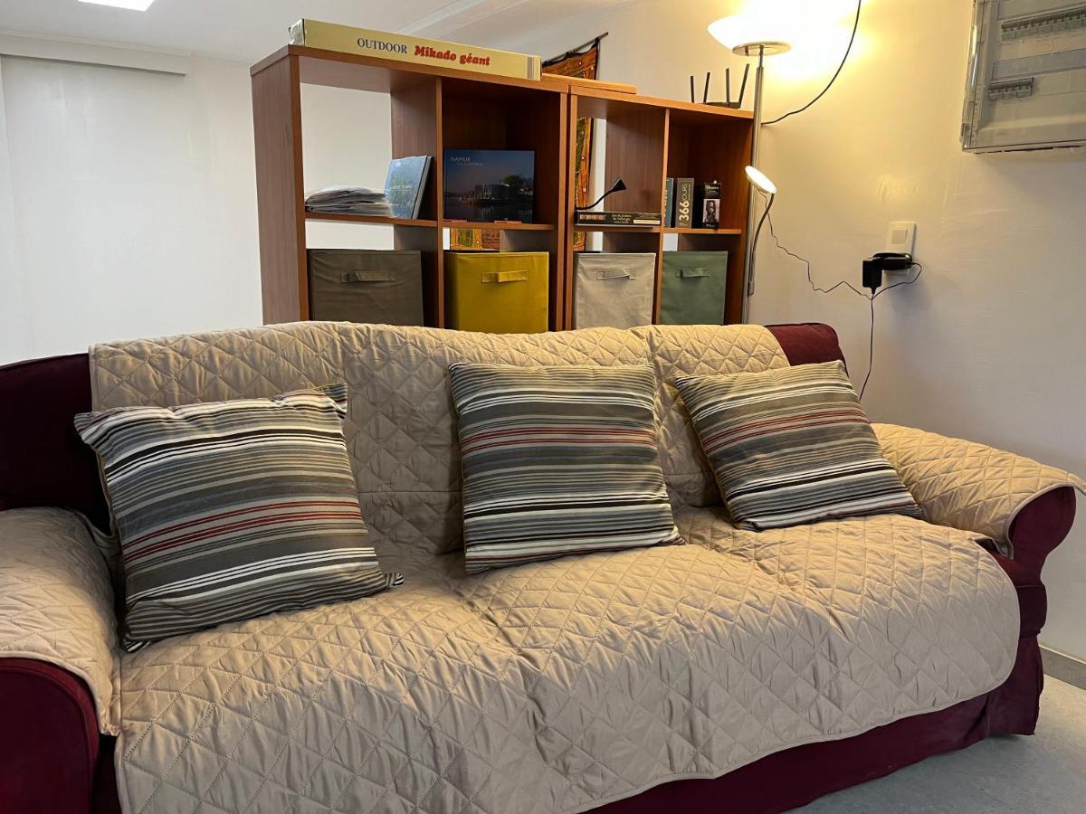 Studio Renove Rdc Terrasse Wepion นามูร์ ภายนอก รูปภาพ